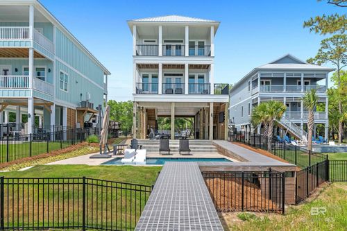 1133 Water Oaks Cir, Gulf Shores, AL, 36542-3616 | Card Image