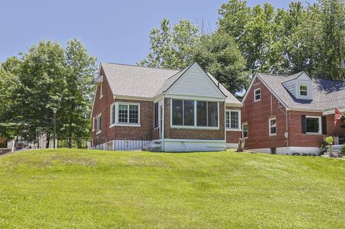1 Howard Rd, Covington, KY, 41011-2731 | Card Image