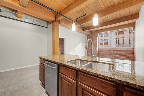 503-712 Broadway Blvd, Kansas City, MO, 64105-1545 | Card Image