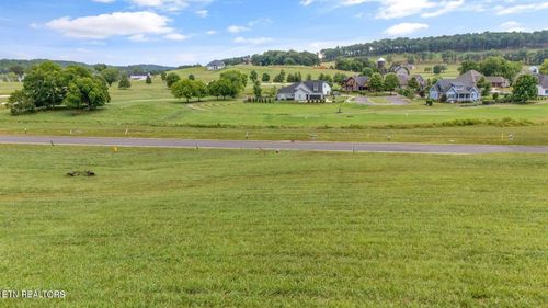 2817 Chestnut Ln, Loudon, TN, 37774-2085 | Card Image