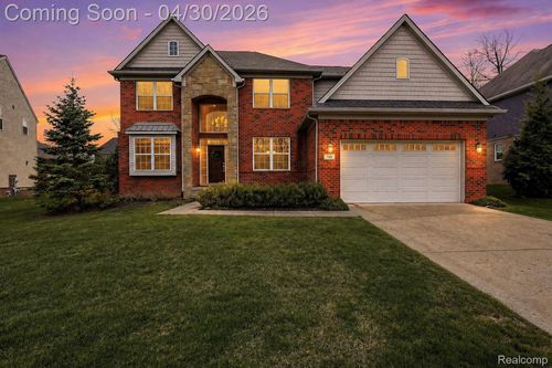 236 Cuyahoga Ct, South Lyon, MI, 48178-8205 | Card Image