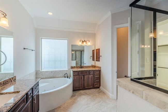 9319 Taylor Cliff Ln, House other with 5 bedrooms, 4 bathrooms and 2 parking in Cypress TX | Image 21