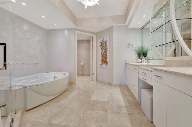APT-2607 - 3201 Ne 183 Rd St, Condo with 3 bedrooms, 3 bathrooms and null parking in Aventura FL | Image 32