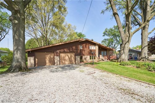 1594 Karl Dr, Copley, OH, 44321-1952 | Card Image