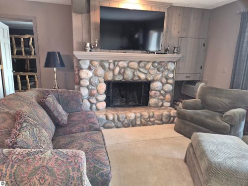 506-4633 N Crossover Drive, Bellaire, MI, 49615 | Card Image