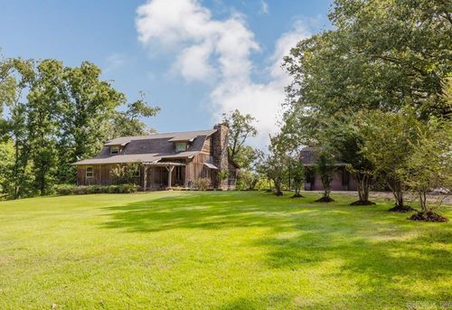 1500 Dwight Brown Rd, Benton, AR, 72015-8499 | Card Image