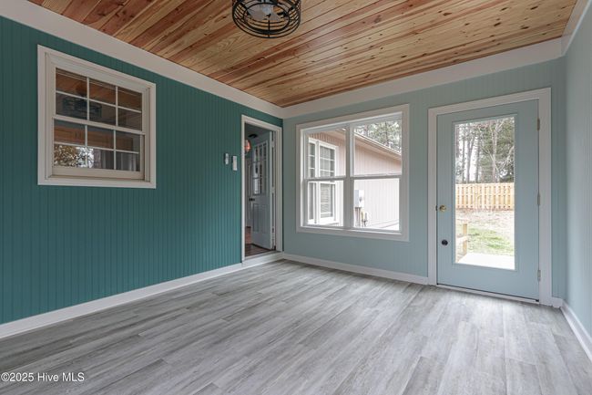 105 Birch Pl, House other with 3 bedrooms, 2 bathrooms and 2 parking in West End NC | Image 14