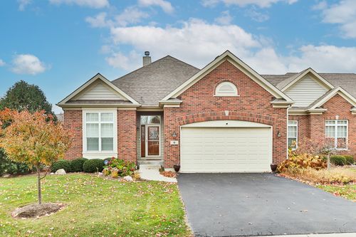 6 Sugar Maple Ct, Lake In The Hills, IL, 60156-6506 | Card Image