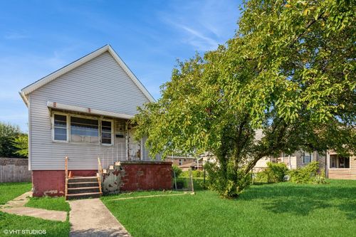 909 W 145th St, East Chicago, IN, 46312-3217 | Card Image