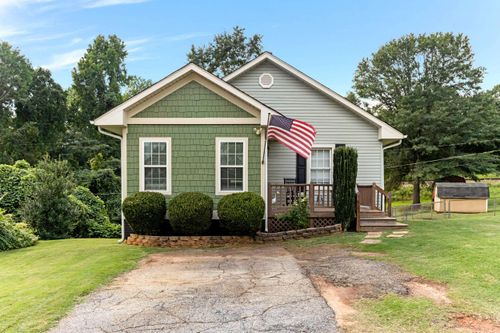 109 Lawrence St, Lyman, SC, 29365-1626 | Card Image