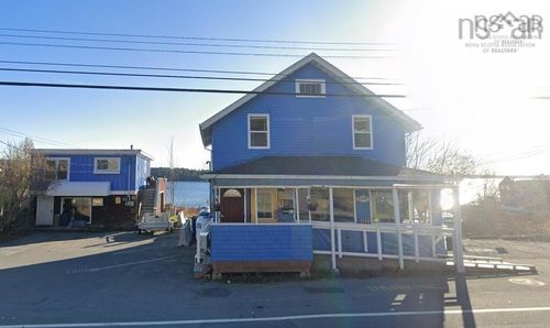 {{alt}} | Card Image