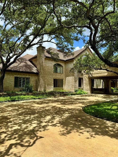 304 Tower Drive, Hill Country Village, TX, 78232 | Card Image