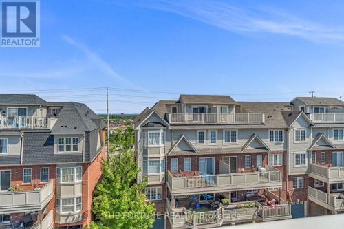 6-720 Neighbourhood Cir, Mississauga, ON, L5B0B4 | Card Image