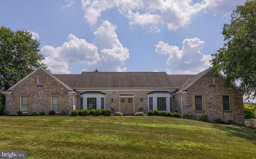 980 Leeward Ct, York, PA, 17403-4495 | Card Image