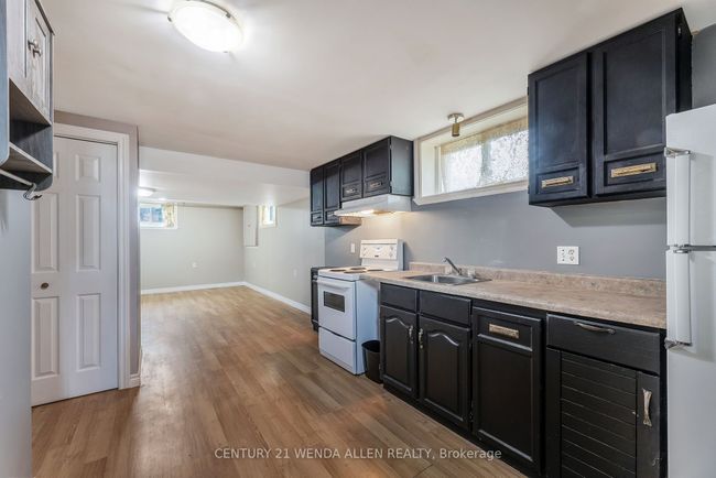 11 Mary St E, House other with 4 bedrooms, 3 bathrooms and 5 parking in Omemee ON | Image 9