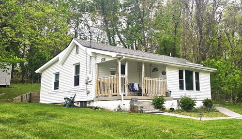 501 Piedmont St, Blacksburg, VA, 24060 | Card Image