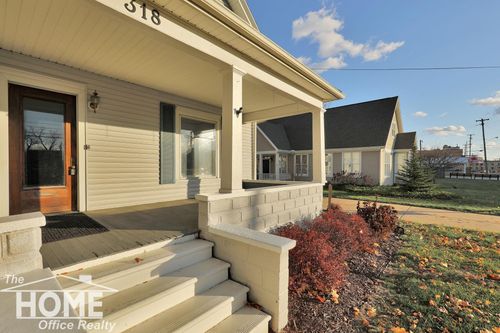 318 N Water St, Owosso, MI, 48867-2810 | Card Image