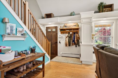 121 Hull Ave, Wallingford, VT, 05773-4402 | Card Image