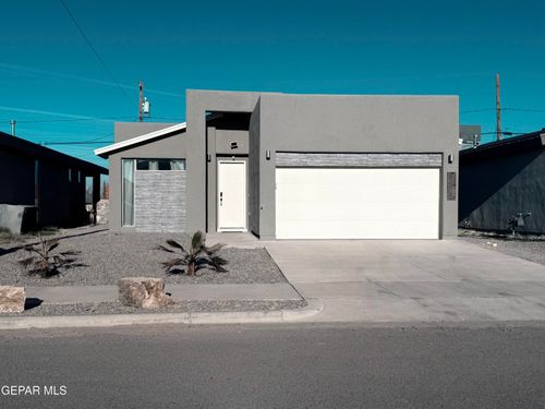13087 Oscar Chacon, San Elizario, TX, 79849-7408 | Card Image