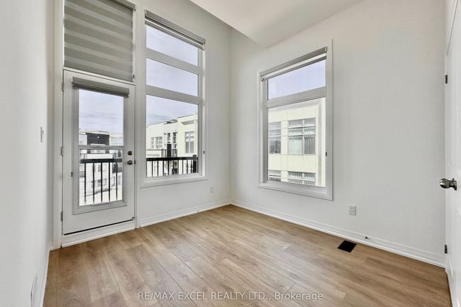 28 Alan Francis Lane, House attached with 3 bedrooms, 4 bathrooms and 1 parking in Markham ON | Image 25