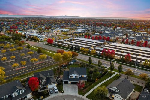 37 E Ensenada Dr, Meridian, ID, 83646-6713 | Card Image