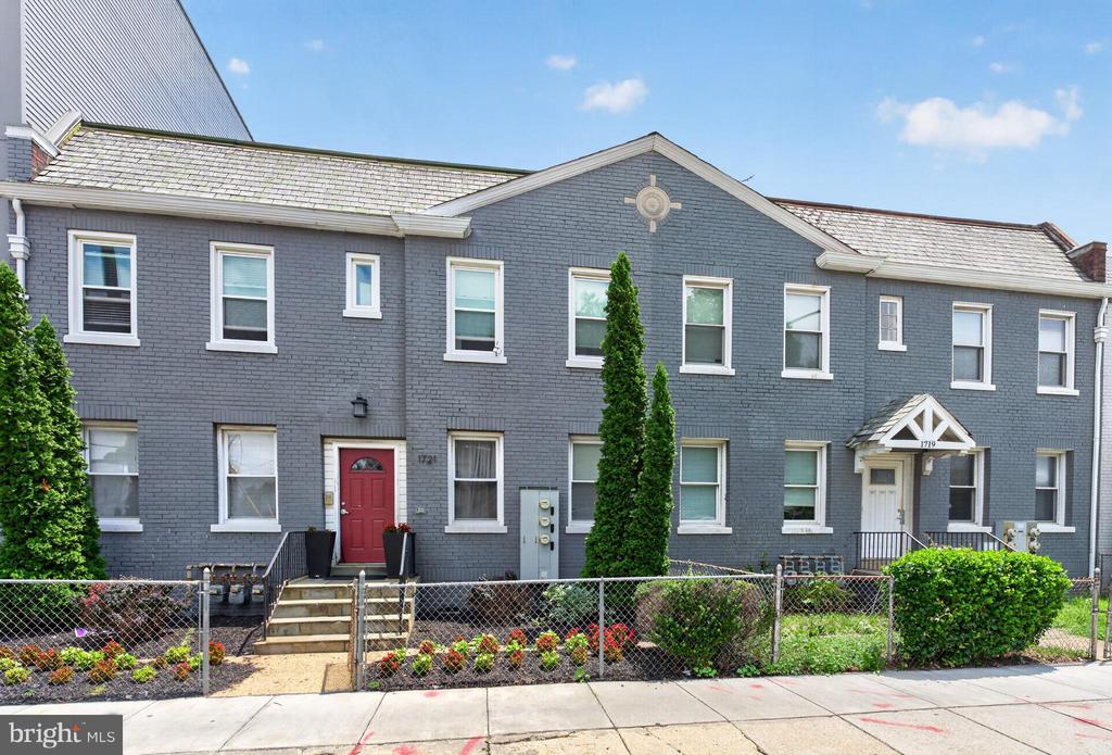 Residential in WASHINGTON
