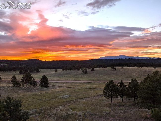 2413 County Rd 403, House other with 4 bedrooms, 3 bathrooms and 3 parking in Florissant CO | Image 40