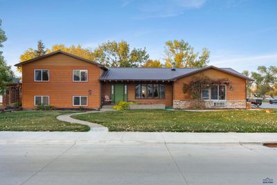 212 W 4 Th Ave, House other with 5 bedrooms, 2 bathrooms and null parking in Wall SD | Image 1