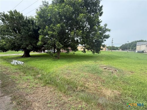 44 Garcitas St, Vanderbilt, TX, 77991 | Card Image