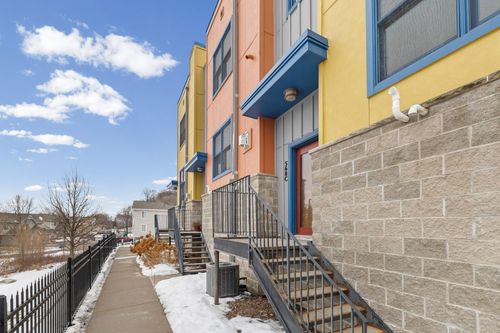 apt-c-568 State St, Saint Paul, MN, 55107-3094 | Card Image