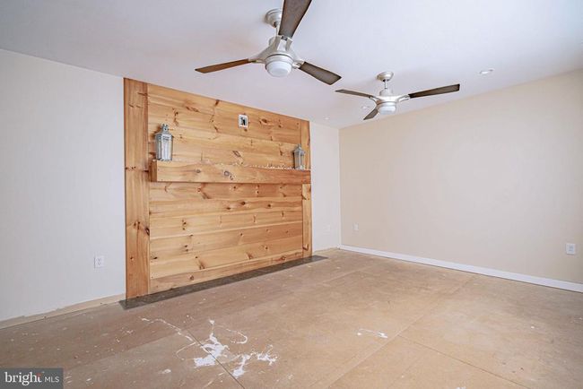 3394 Summer Valley Rd, House other with 3 bedrooms, 1 bathrooms and null parking in New Ringgold PA | Image 6