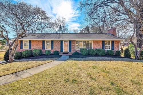 5216 Medmont Cir Sw, Roanoke, VA, 24018-1119 | Card Image