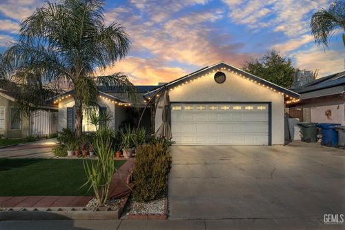 1837 18th Avenue, Delano, CA, 93215 | Card Image