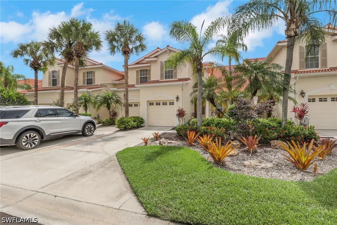 Residential in Naples 2