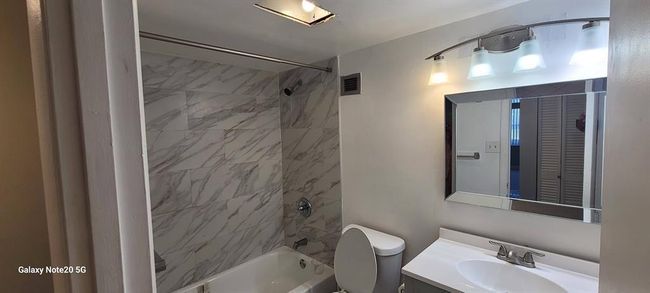 APT-113 - 3330 Spanish Moss Ter, Condo with 2 bedrooms, 2 bathrooms and null parking in Lauderhill FL | Image 6