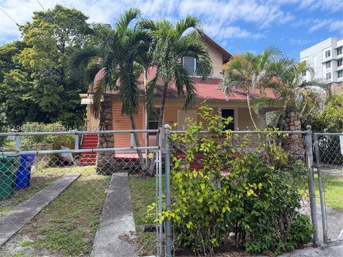 1234 Nw 9th Ave, Miami, FL, 33136-2310 | Card Image