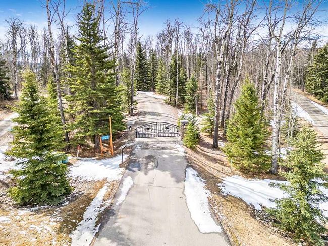 224035 318 Avenue W, House other with 4 bedrooms, 4 bathrooms and 6 parking in Rural Foothills County AB | Image 44