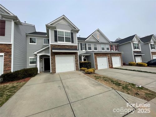 2118 Shady Pond Dr, Clover, SC, 29710-7027 | Card Image