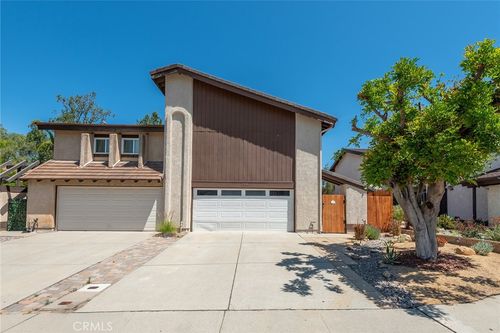 1881 Galway Ln, Newbury Park, CA, 91320-3425 | Card Image