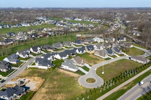 4185 Hartswick Ct, Zionsville, IN, 46077-7790 | Card Image