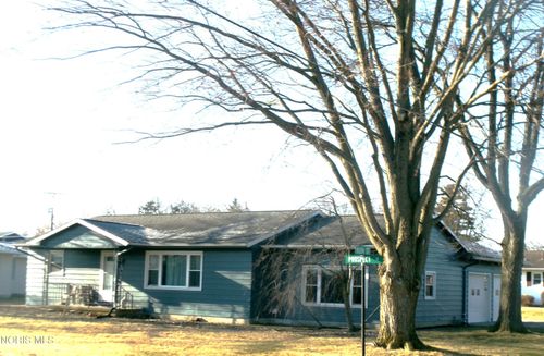 604 Prospect St, Leipsic, OH, 45856-9203 | Card Image