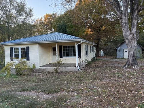 1212 Dotsonville Rd, Clarksville, TN, 37042-7005 | Card Image