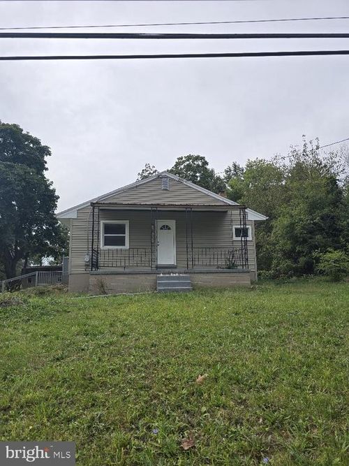 229 N Hoernerstown Rd, HUMMELSTOWN, PA, 17036-9503 | Card Image