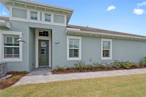 8877 Yucatan Court, NAPLES, FL, 34112 | Card Image