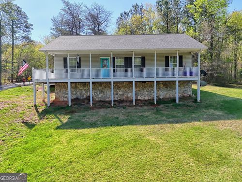 104 View St, Clarkesville, GA, 30523-5826 | Card Image