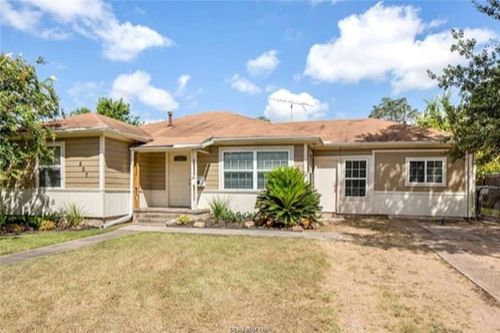 507 Gilchrist Ave, College Station, TX, 77840-2509 | Card Image