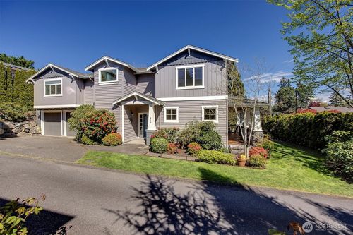 412 15th Ave, Kirkland, WA, 98033-5609 | Card Image
