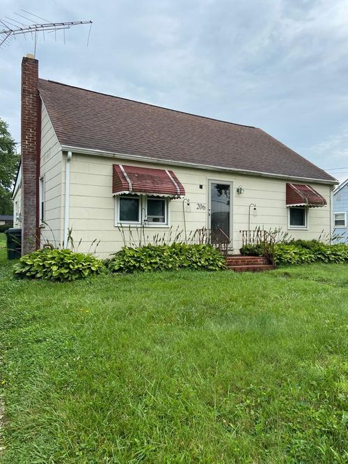 206 Cedar Street, Danville, OH, 43014 | Card Image
