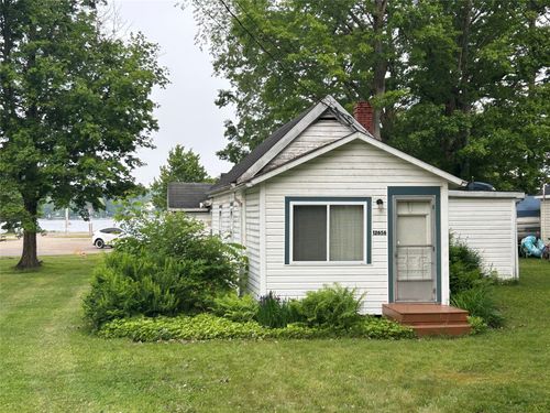 12656 Comstock St, Conneaut Lake, PA, 16316-4913 | Card Image