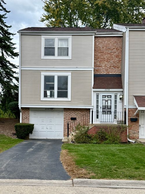 2238 Clifton Place, Hoffman Estates, IL, 60169 | Card Image